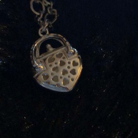 KC ᴄʟᴀssɪᴄ ᴘᴜʀsᴇ ᴄʜᴀʀᴍ ɴᴇᴄᴋʟᴀᴄᴇ ɪɴ 925 - Picture 3 of 5